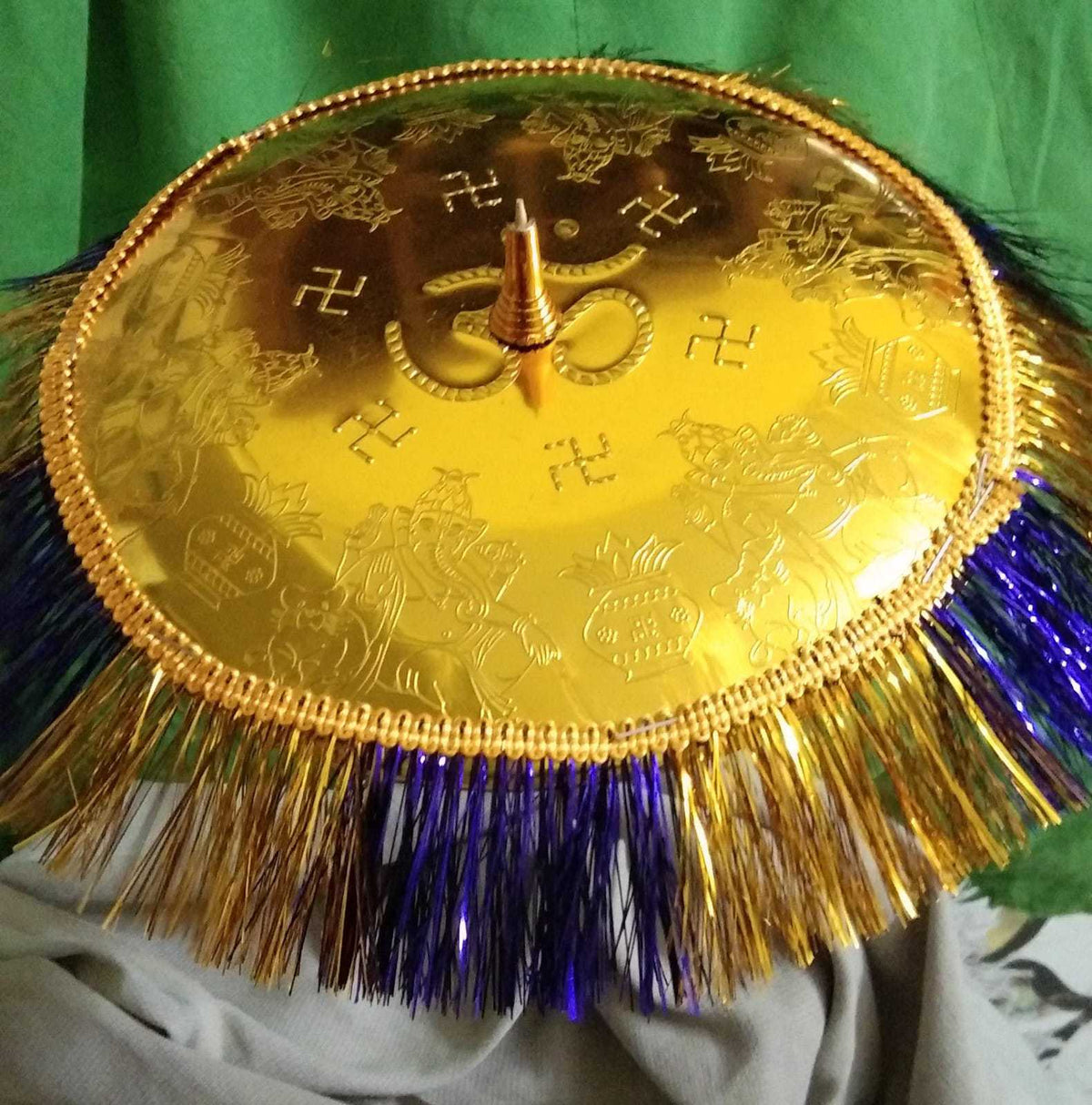 GOLD PLATE UMBRELLA (MEDIUM)