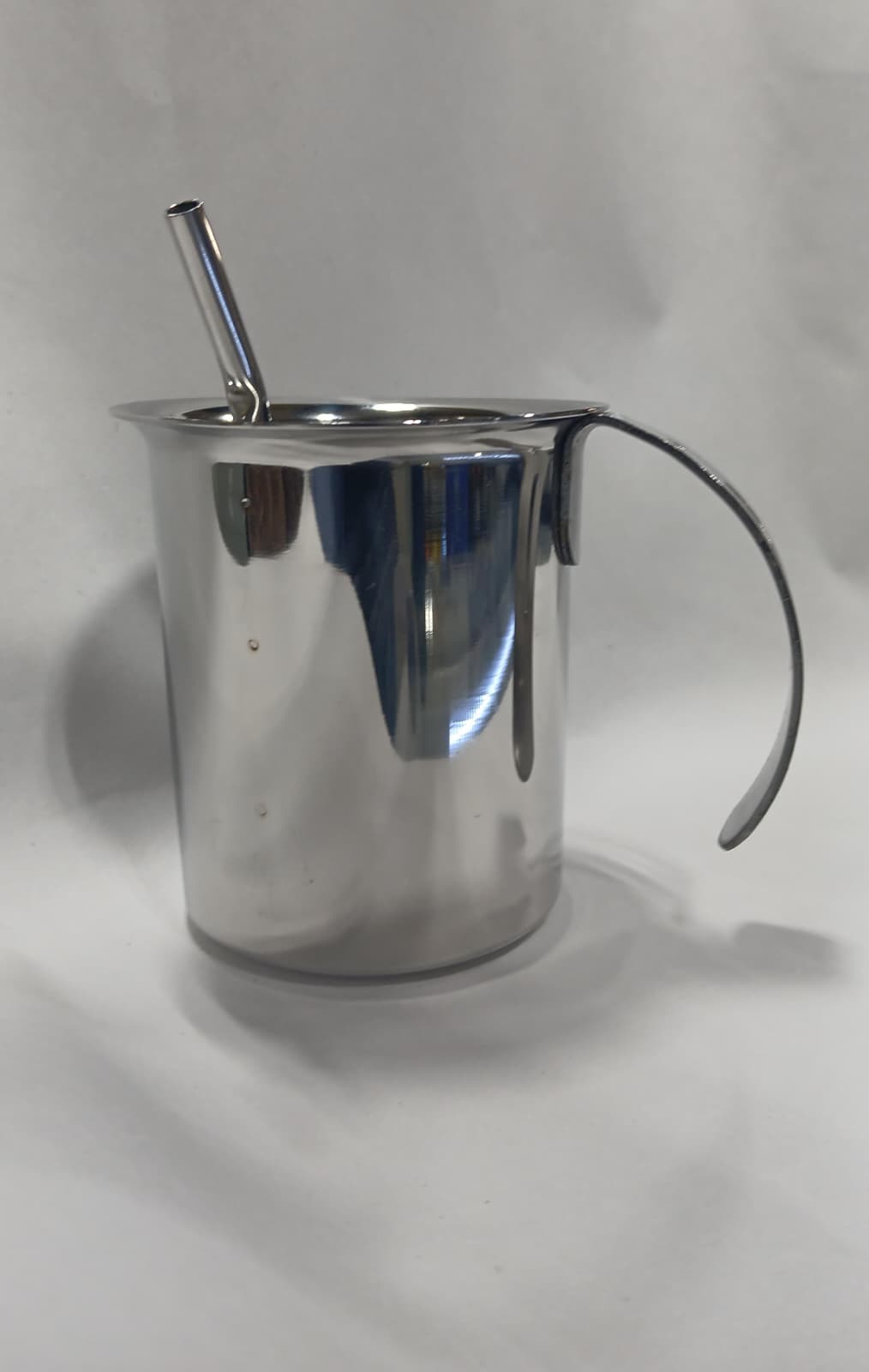 STAINLESS STEEL TEA TUMLER WITH STRAW - SIZE 5