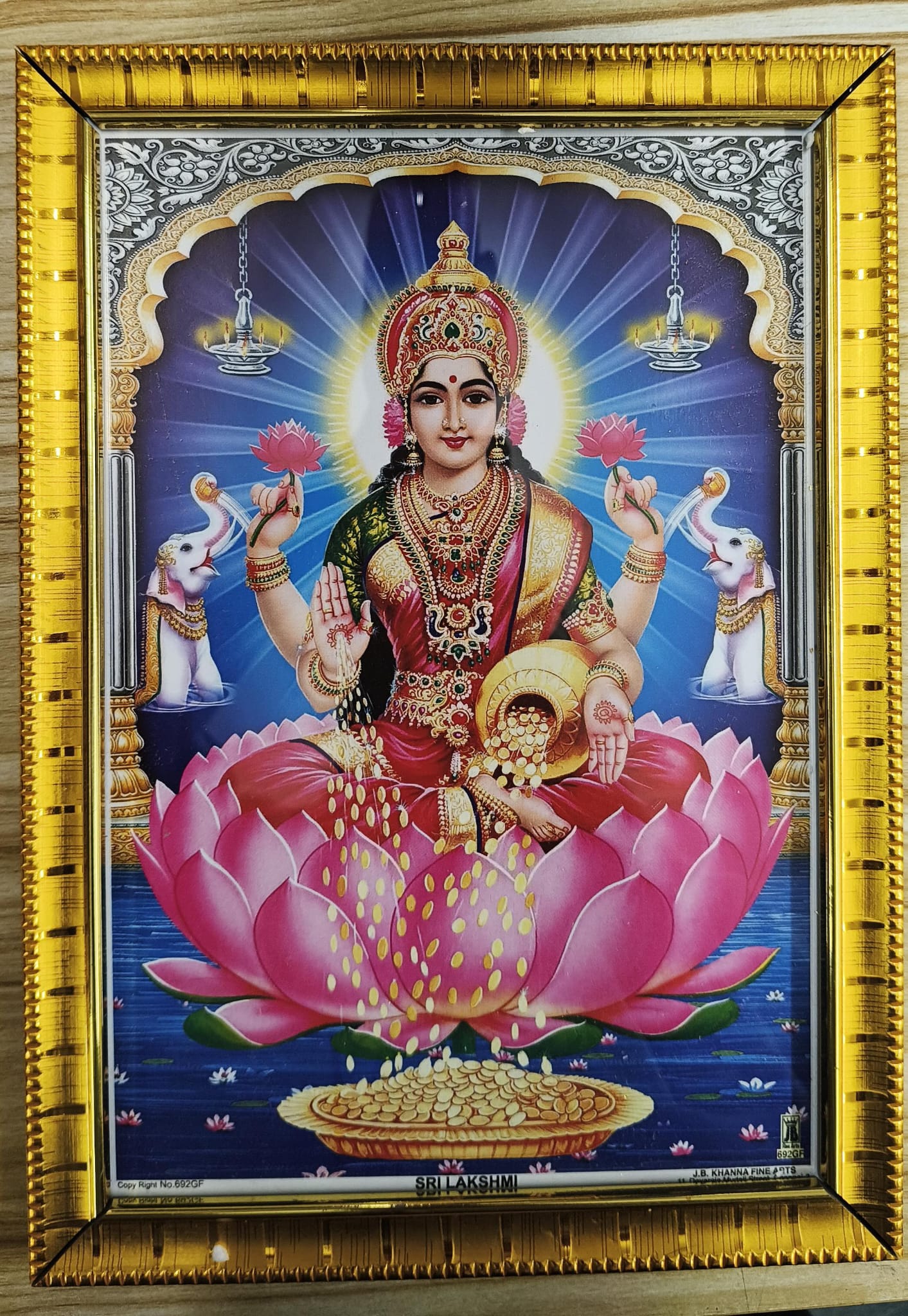 HINDU GOD PHOTO (LAKSHMI) (10CM X 7CM)