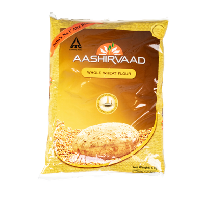 Aashirvaad Whole Wheat Flour Chakki Atta 5kg – Premium flour for soft chapatis.