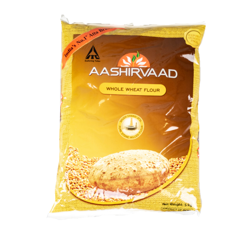 Aashirvaad Whole Wheat Flour Chakki Atta 5kg – Premium flour for soft chapatis.